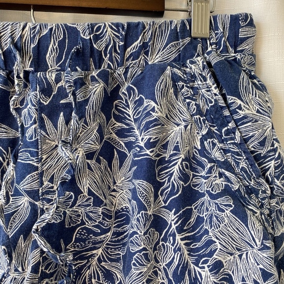 Womens Medium BRIGGS Linen Blend Shorts Navy Blue White Hawaiian Print - Picture 2 of 12